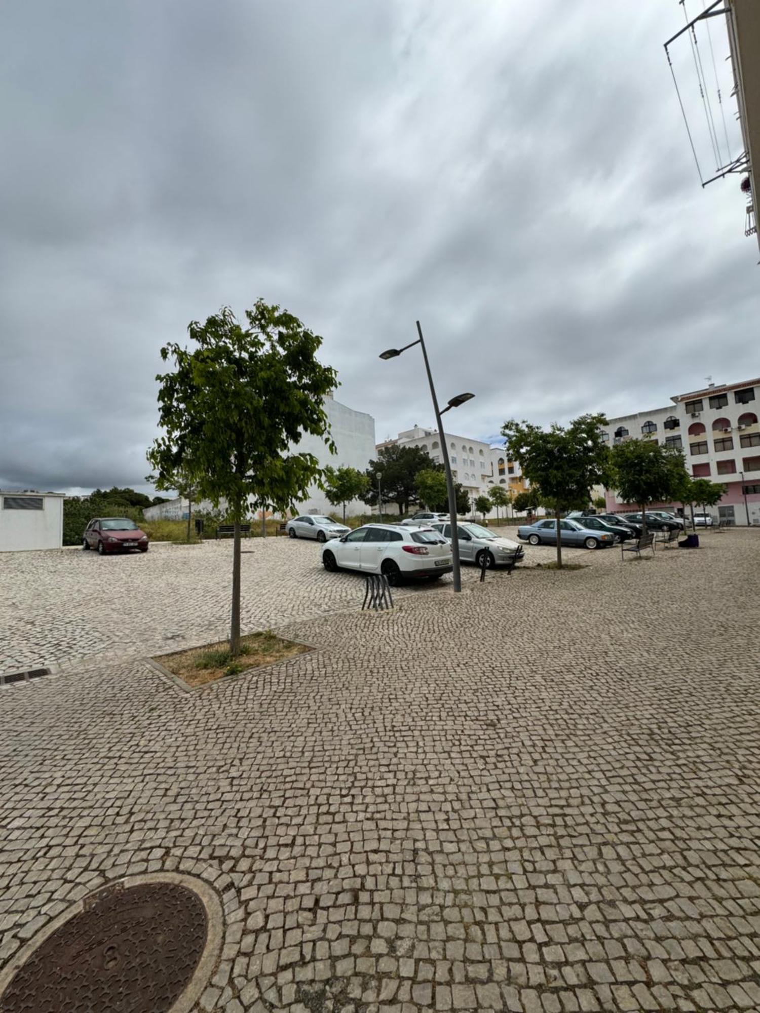 Princess Retreat Beautiful Modern Aprt 2 Min Walk From Quarteira Beach Kültér fotó